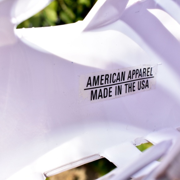 SOLD American Apparel White Sandals - Picture 4 of 4